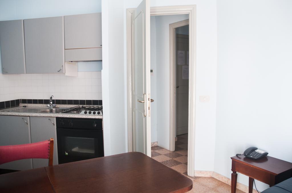 Residence Riva Gaia Terracina Room photo
